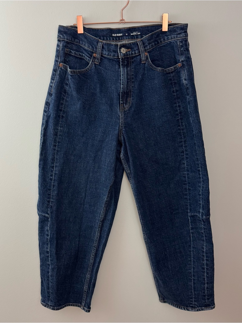Old Navy Women's high-rise barrel-leg jeans size 12